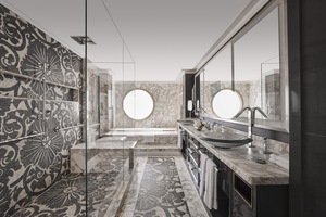 Crystal Penthouse Suite